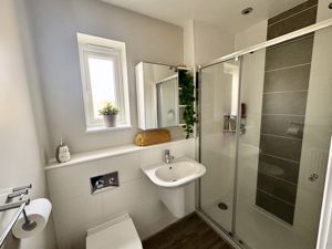 Photo 16- click for photo gallery